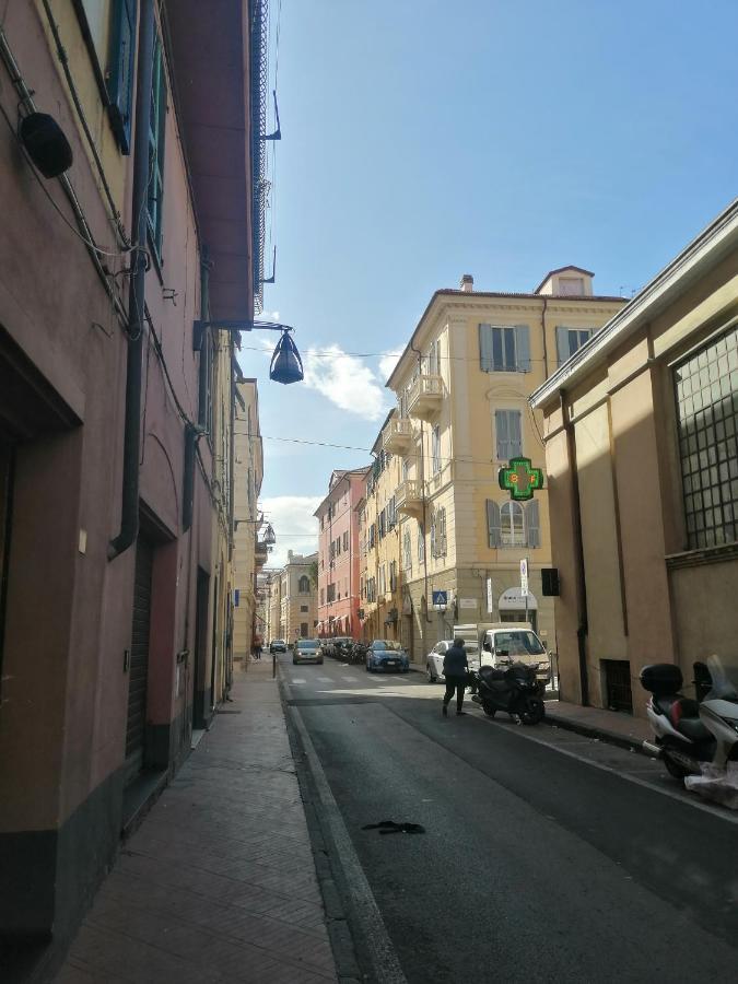 Casa Nives Apartment Imperia Exterior foto